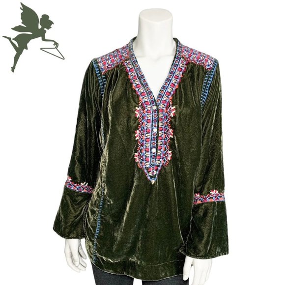 KYLA SEO Festive Embroidered Velvet Tunic - Picture 1 of 7